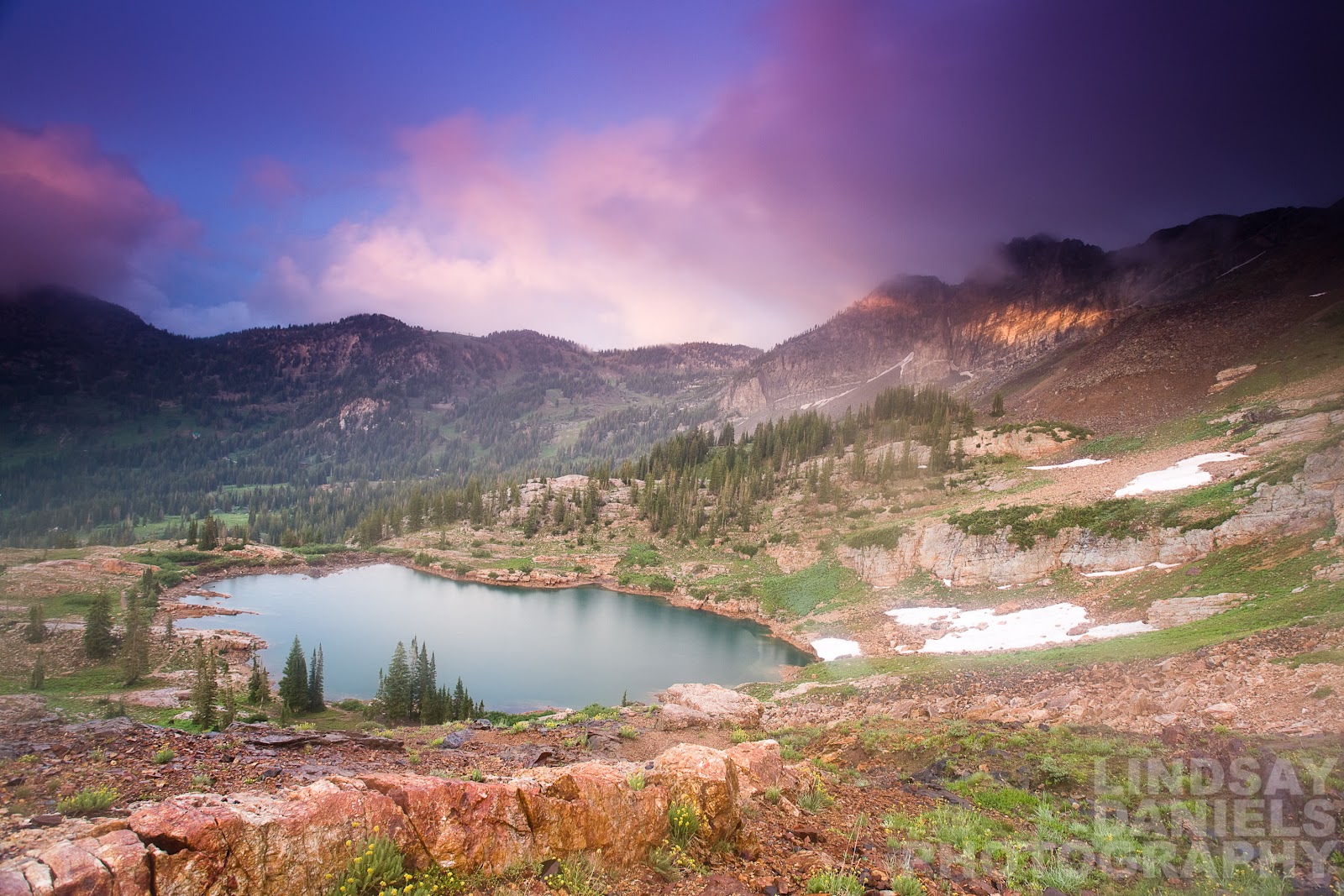 LindsayDanielsPhotography Location Cecret Lake