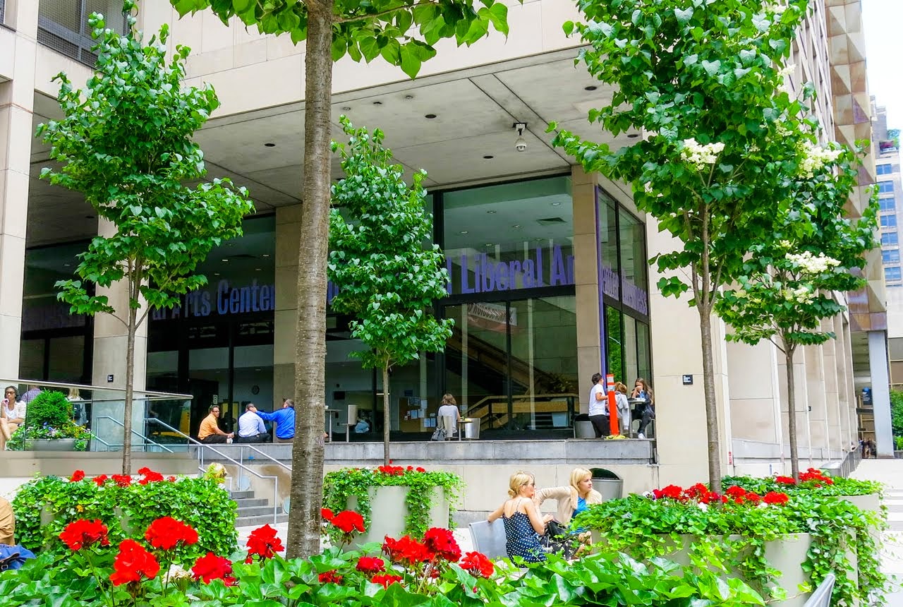 The museum at fit is the only museum in new york city dedicated solely to the art of fashion. Fashion Institute Of Technology Museum The Museum