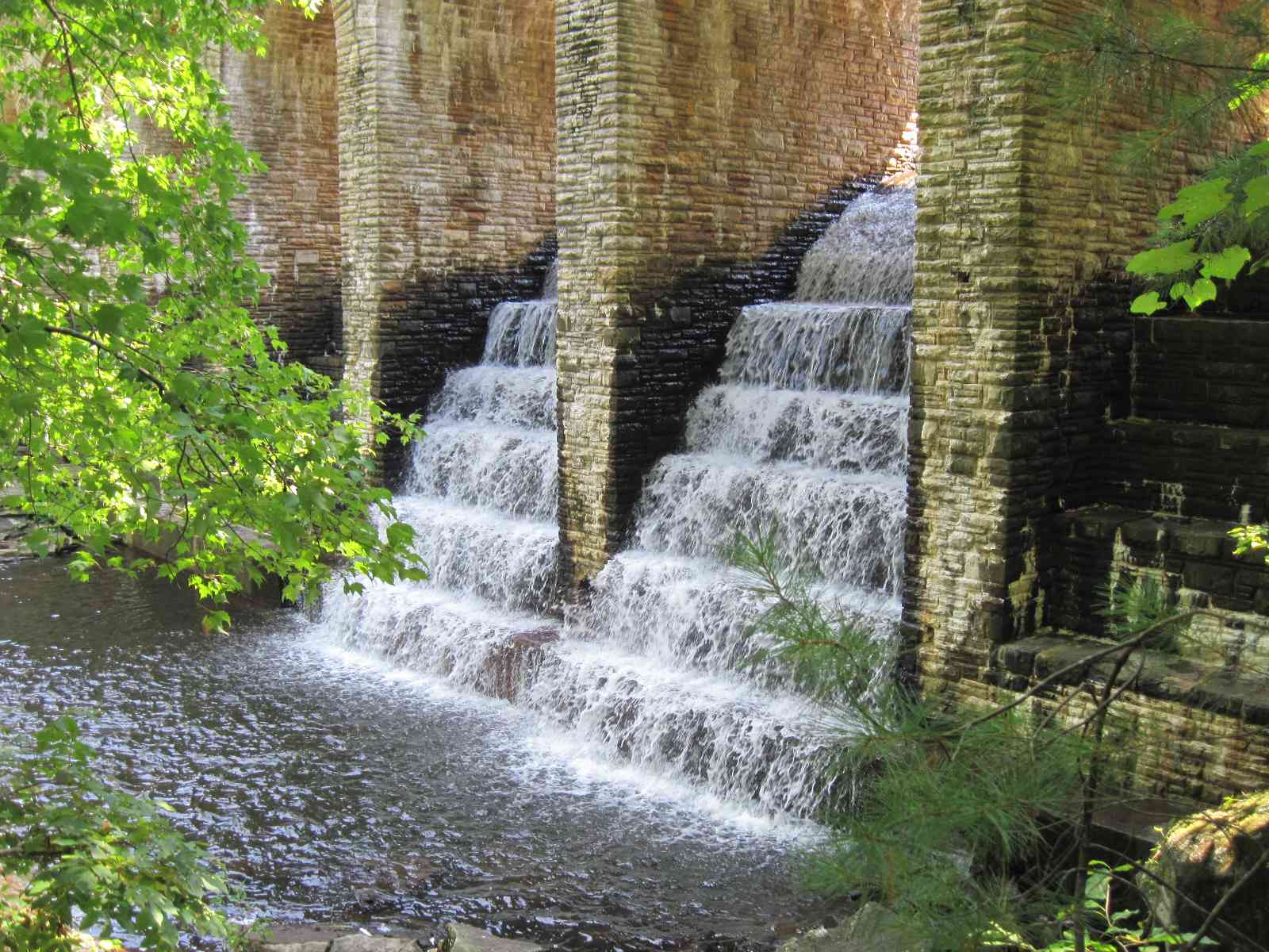 Park features include camping, cabin rentals, dining and golf. Becky, Donnie and Maddy on the Road Cumberland Mountains State Park