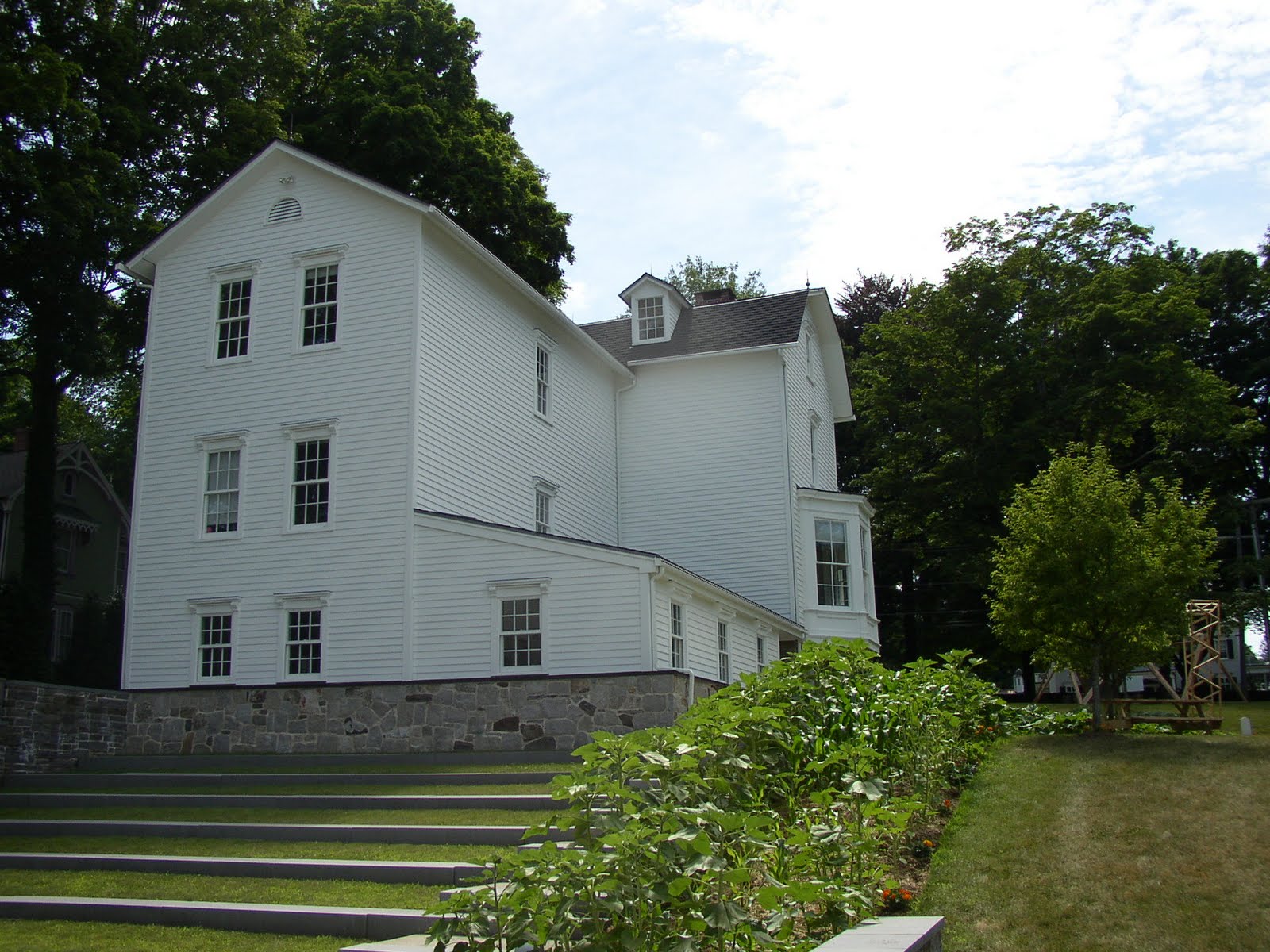 9,621 likes · 17 talking about this · 4,938 were here. todwoodmuseummod5 The Aldrich Contemporary Art Museum 7/4/2010