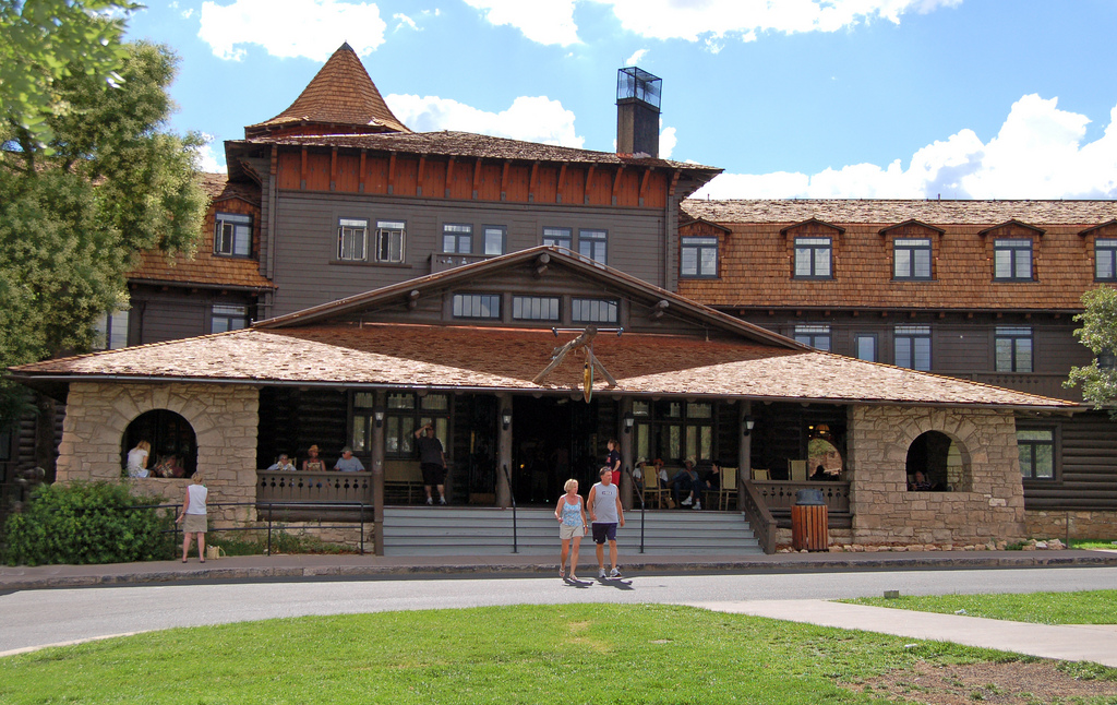 Grand canyon national park lodges operates 6 hotels, 3 retail shops, and various restaurants and dining facilities in the historic grand canyon village. grand Grand canyon Lodging south Rim