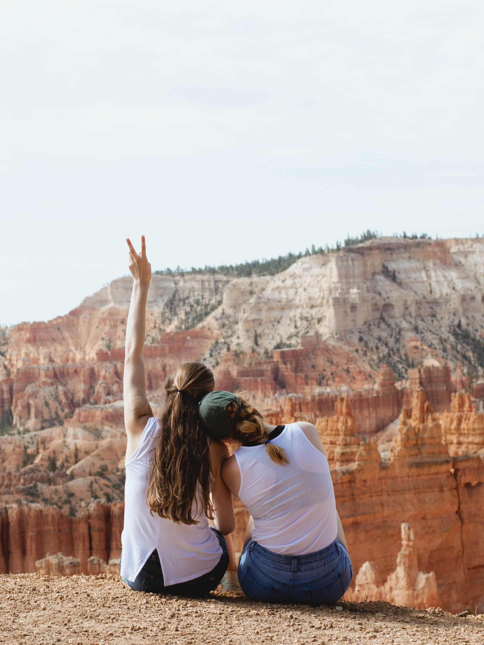 1 Week Seattle to Utah Road Trip Itinerary — Wolves & Waterfalls